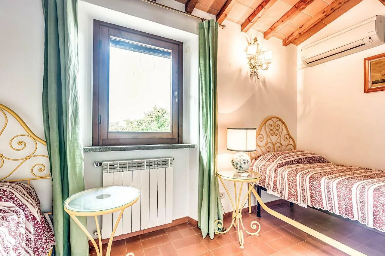 Villa Il Boschetto 马利亚诺因托斯卡纳 0*,
